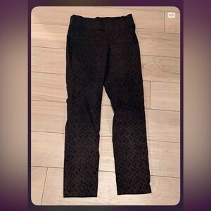 Focus 2000 Black Textured Leggings size 4